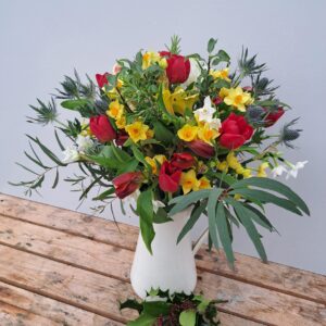 Christmas Hand-Tied 100% British Posy